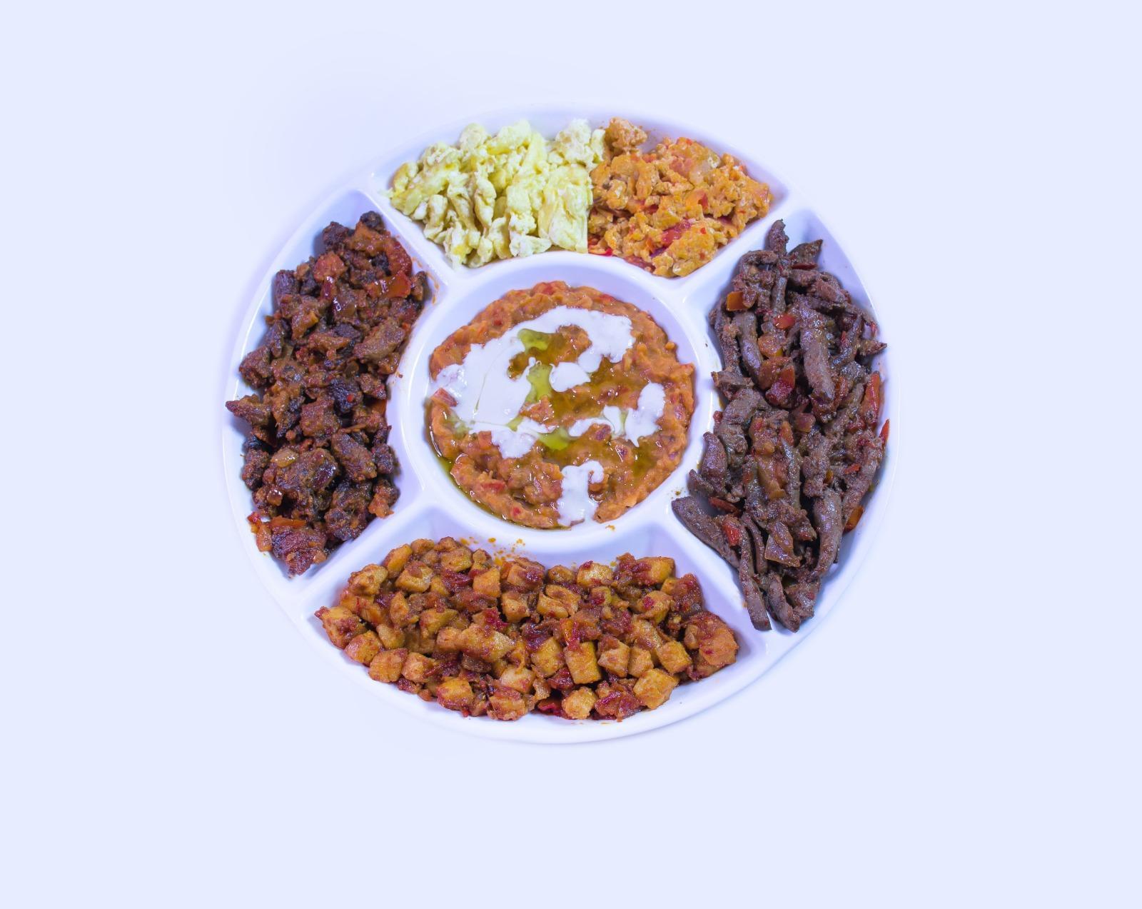صحن فطور مشكل